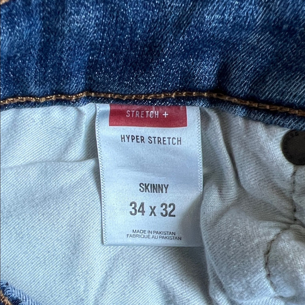 Express Men's Distressed Slim Straight Jeans in Blue Wash - Picture 3 of 6